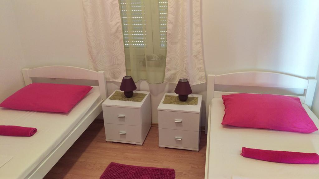 Cetina Appartement *